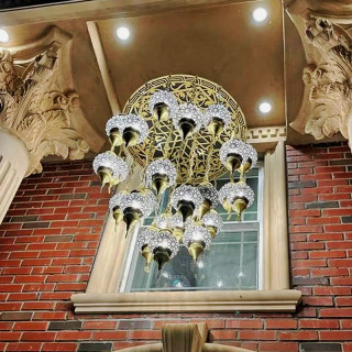 オスマン模様のシャンデリア 25個